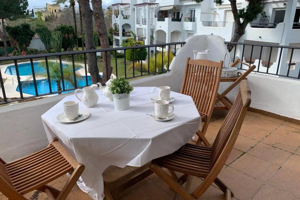 Oasis Sun Beach Costa Del Sol Estepona Exterior photo
